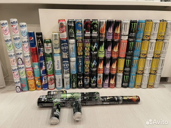 Коллекция алюминиевых банок