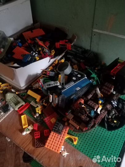 Много lego