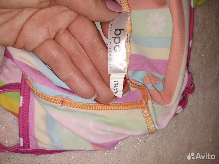 Купальник и шапочка для плавания