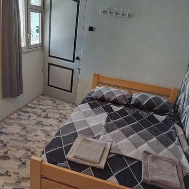 Комната 14 м², 2/2 эт.