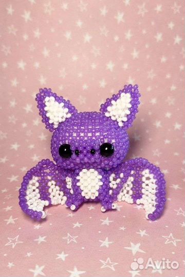Летучая мышь из бисера