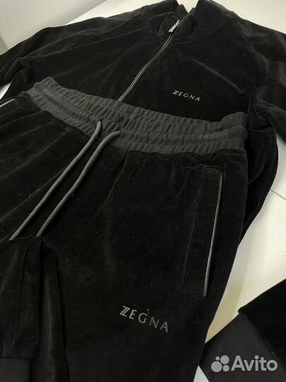 Спортивный костюм мужской новый