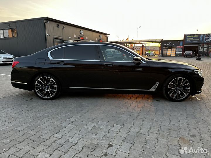 BMW 7 серия 3.0 AT, 2016, 142 000 км