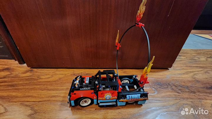 Lego technic (шоу трюков)