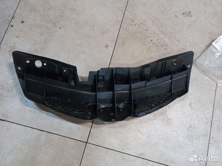 Решетка радиатора Toyota Aygo (05-г)