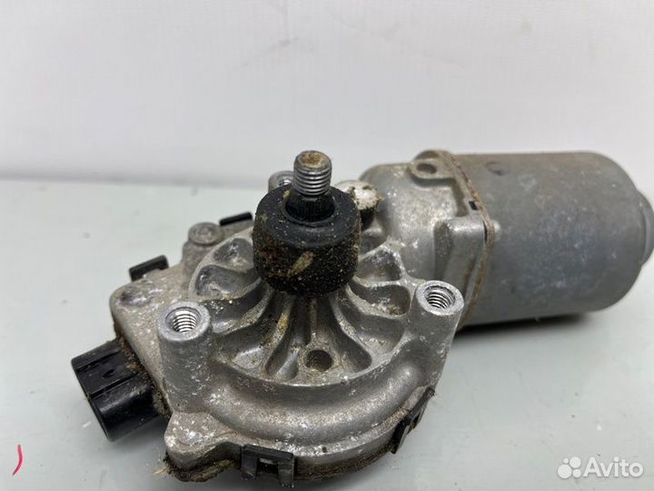 Моторчик стеклоочистителя передний Toyota Corolla