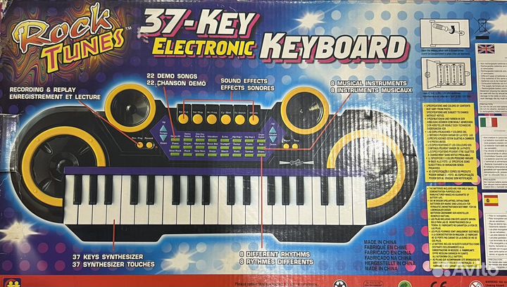 Синтезатор, музыкальный центр