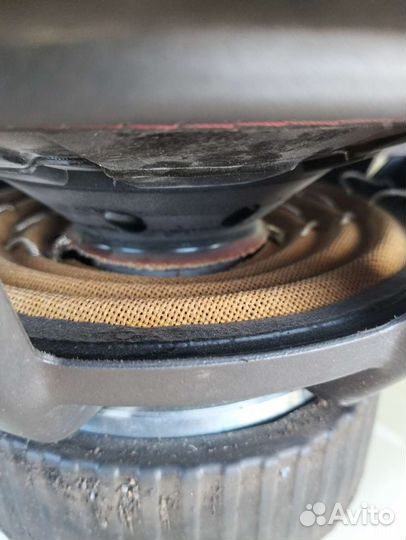 Колонка kicker