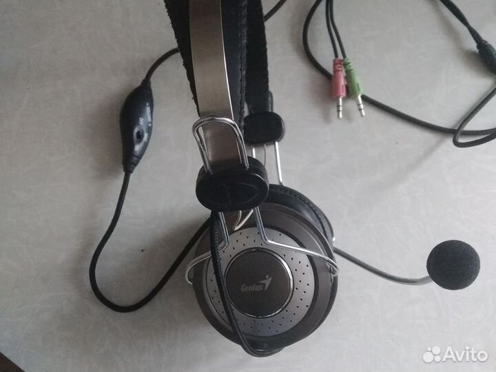 Наушники genius с микрофоном