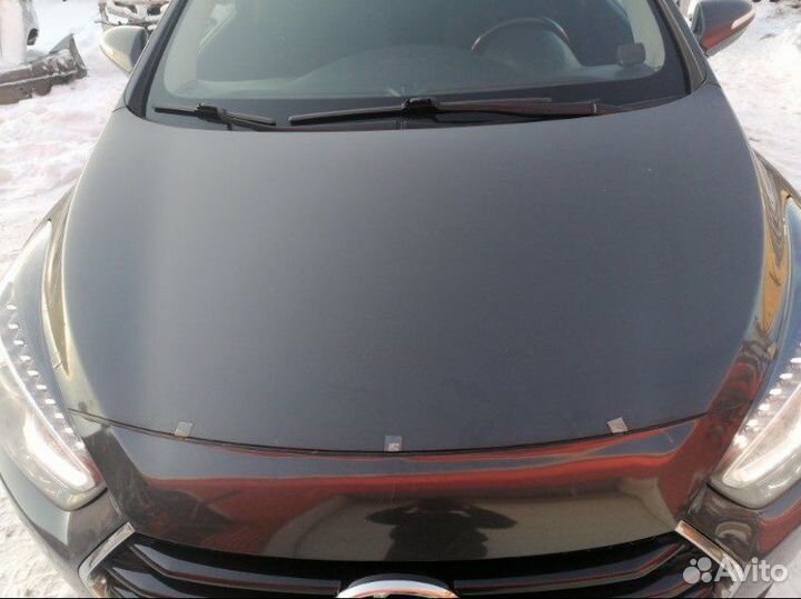 Hyundai i40 капот