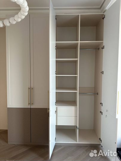 Шкафы на заказ. Гардеробная система