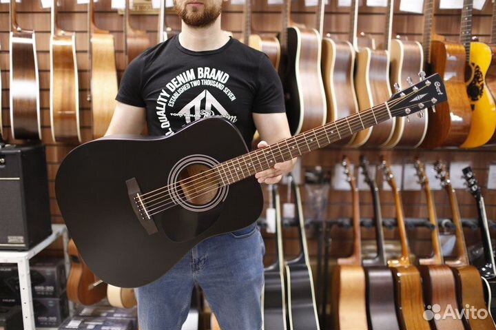 Акустическая гитара Cort (Набор Гитариста)