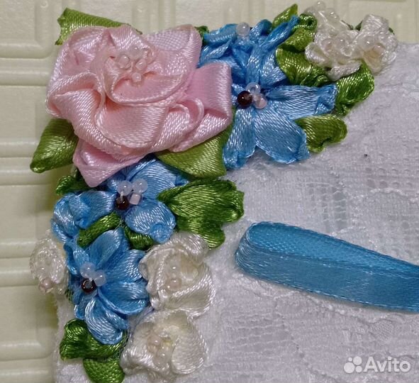 Аксессуары невесты: подушечка для колец, подвязка