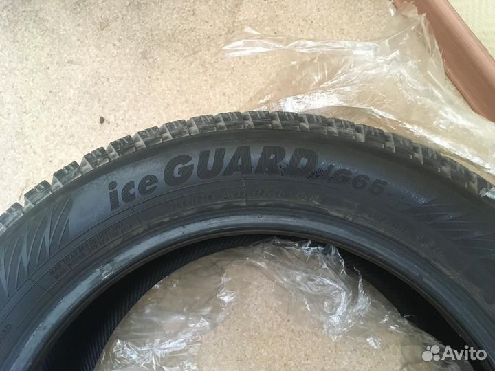 Yokohama Ice Guard IG65 205/55 R16 94T