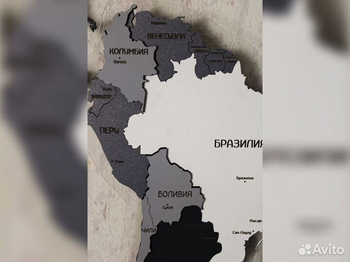 Деревянная карта мира на стену