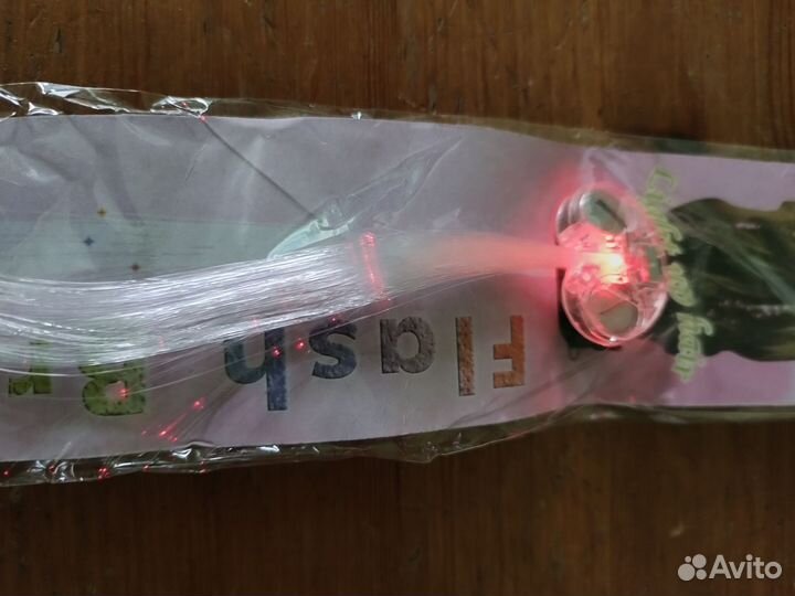 Светящиеся пряди для волос