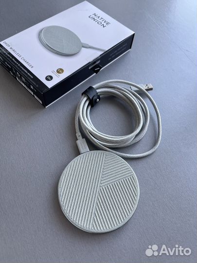 Беспроводное зарядное устройство Native Union