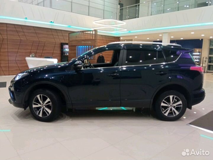 Toyota RAV4, 2018