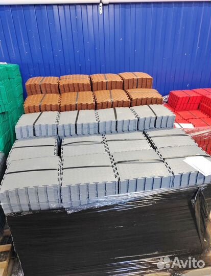 Модульная плитка пвх для гаража