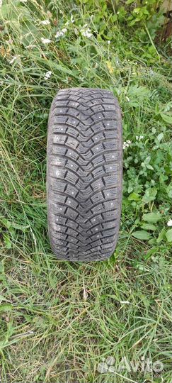 Michelin X-Ice North XIN2 205/55 R16
