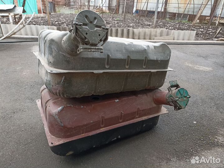 Бензобак на ЗИЛ
