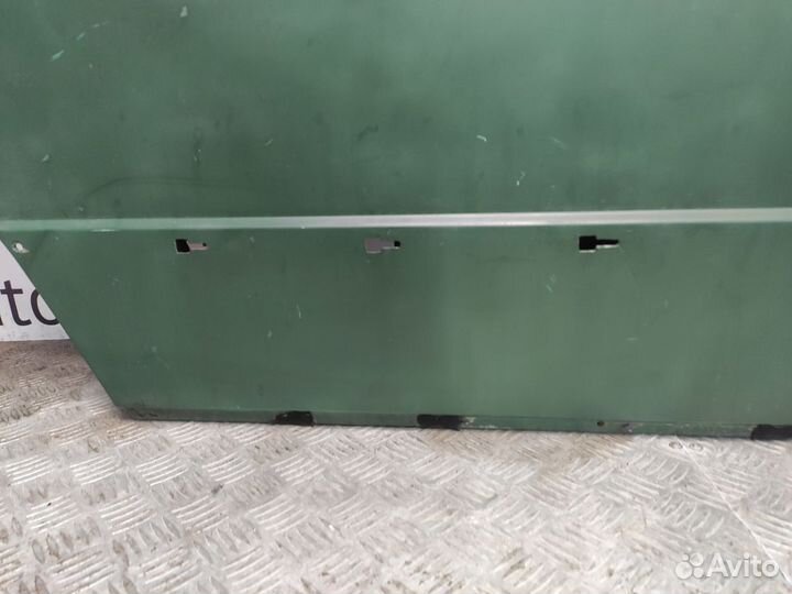 Дверь задняя правая Мерседес 190 (W201)