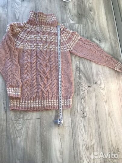 Кофта вязаная