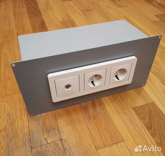 Сейф-тайник-розетка