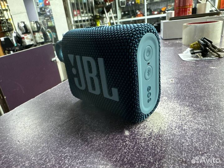 Колонка jbl go3