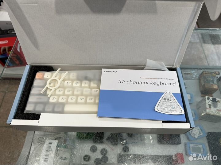 Клавиатура беспроводная механическая