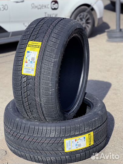 Sonix WinterXPro 999 275/45 R21 и 315/40 R21 78T