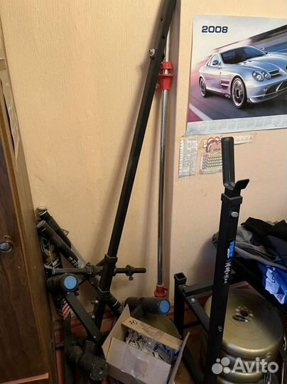 Скамья для жима со стойками и штангой бу