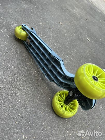 Самокат детский трехколесный