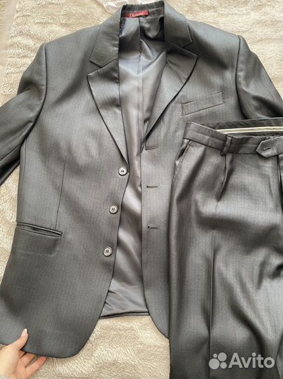 Мужской костюм