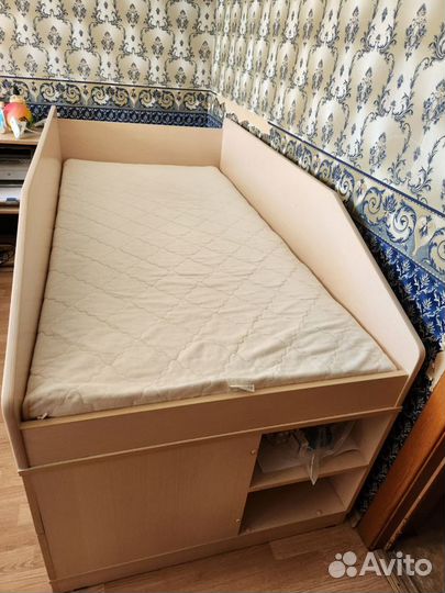 Детская кровать чердак с матрасом Askona
