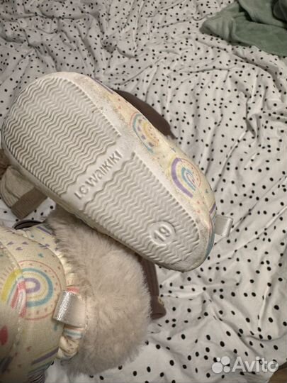 Вязаный костюм на малыша