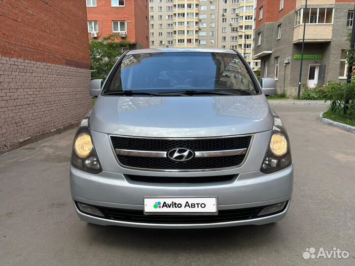 Hyundai Grand Starex 2.5 AT, 2009, 230 000 км