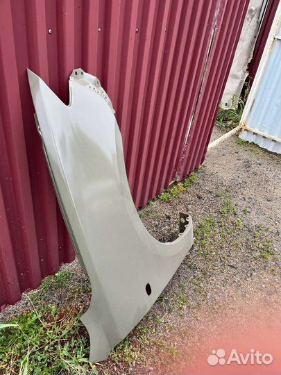 Крыло переднее правое mazda 3 bk седан