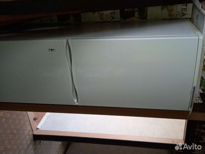 Холодильник б/у