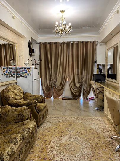2-к. квартира, 45 м², 1/9 эт.