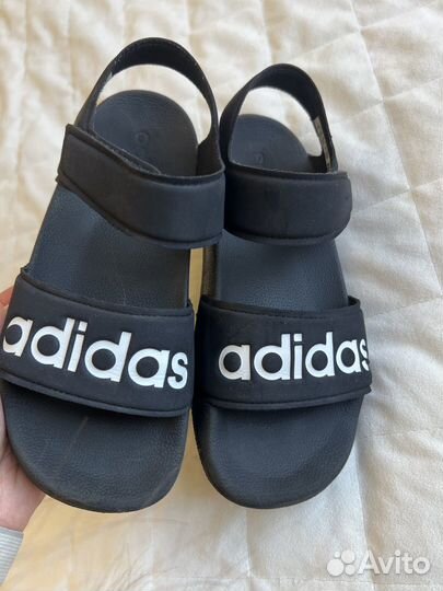 Сандалии adidas 35р Оригинал