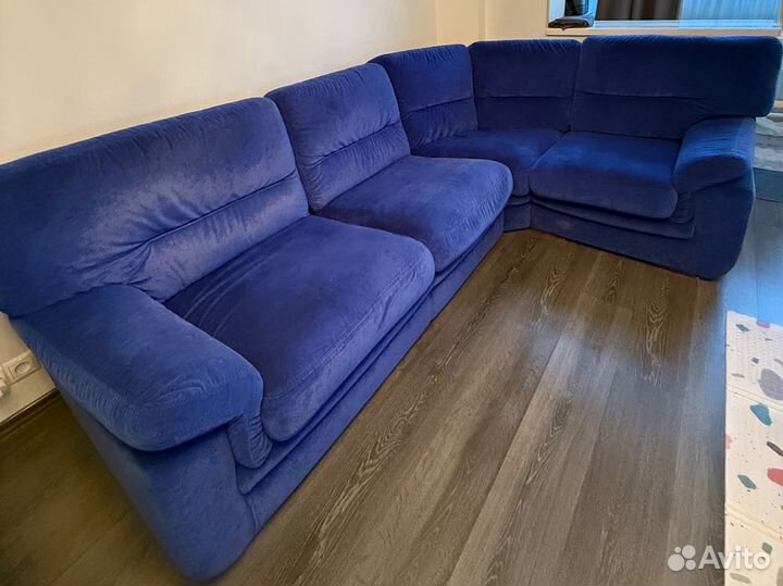 Большой угловой диван раскладной