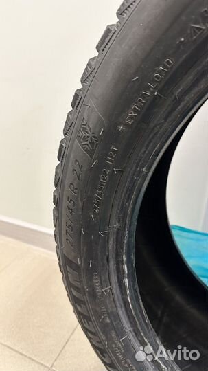 Michelin X-Ice North 4 SUV 275/45 R22 112