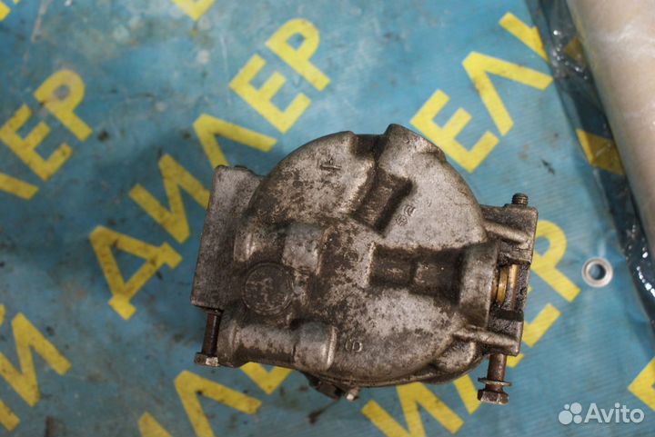 Компрессор кондиционера Mercedes-Benz W202