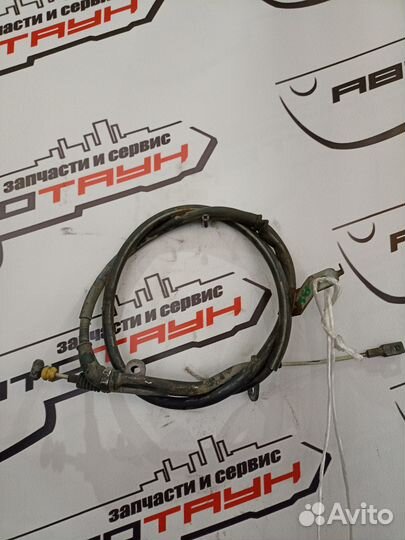 Тросик ручника nissan 350Z fairlady Z HZ33 Z33 левый 2WD