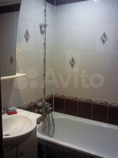 3-к. квартира, 64 м², 3/9 эт.