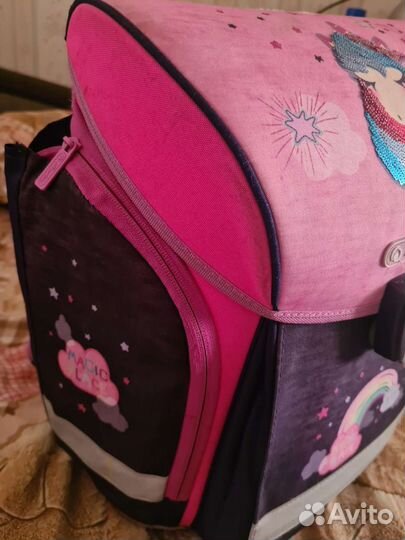 Школьный рюкзак