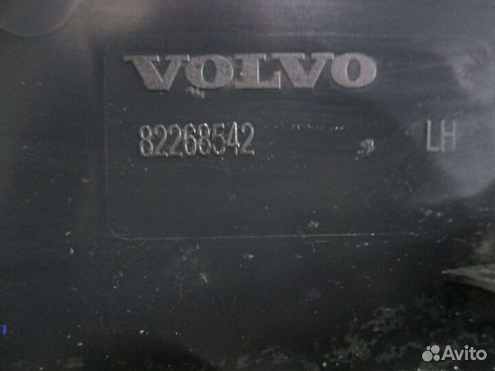 Накладка Volvo 82268542