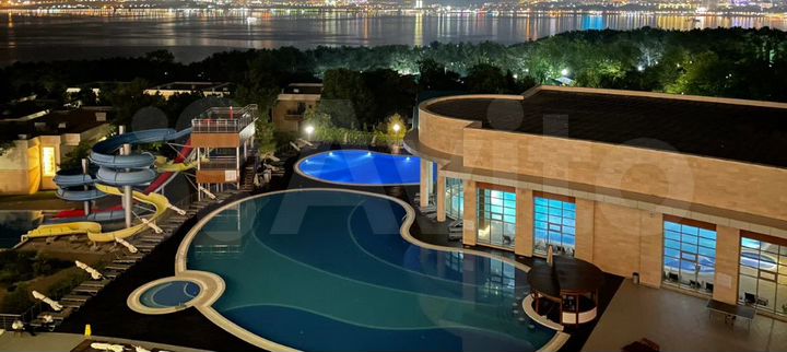 Гостиница, 25000 м²