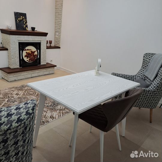 Аренда кабинета White room по часам в Красноярске